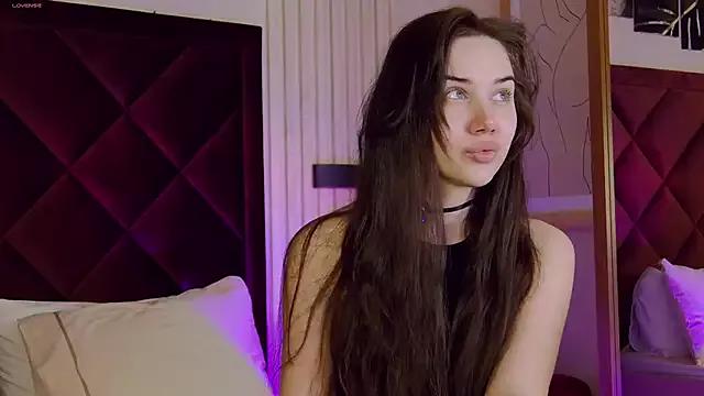 StacyHarland on StripChat 