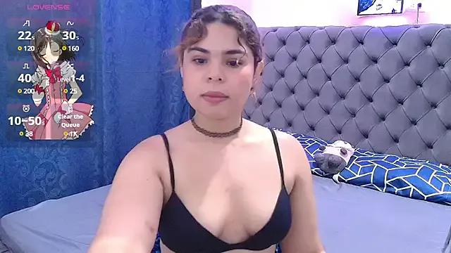 stellaallen24 on StripChat 