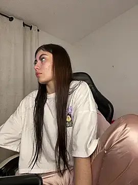 Stormi_th — spank ass