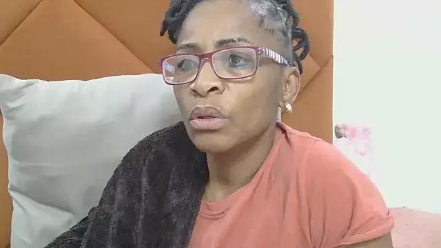 Sugarpoppy24 on StripChat 