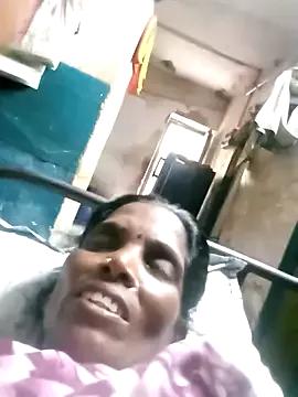 Tamilauntyhot on StripChat 