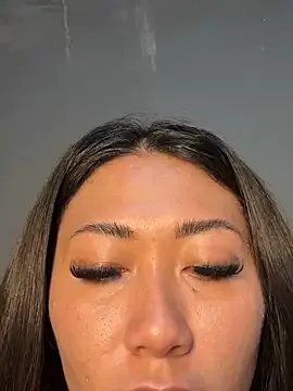 thai-dreamgirl from StripChat