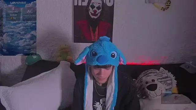 thiago_kinghot on StripChat 