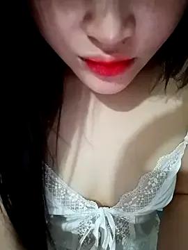 Thuylinh86 on StripChat 