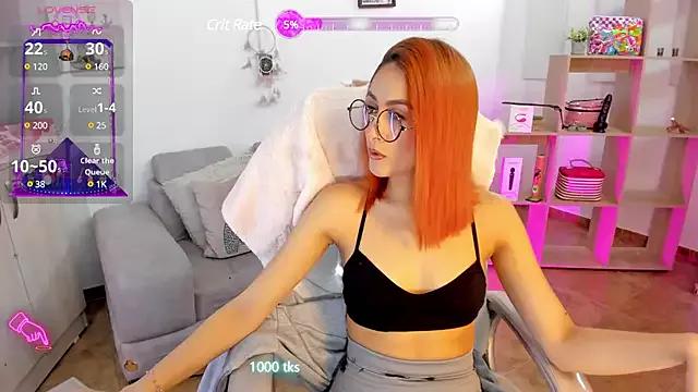 Tiarha on StripChat 