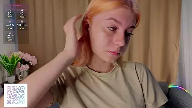TinaCamell on StripChat 
