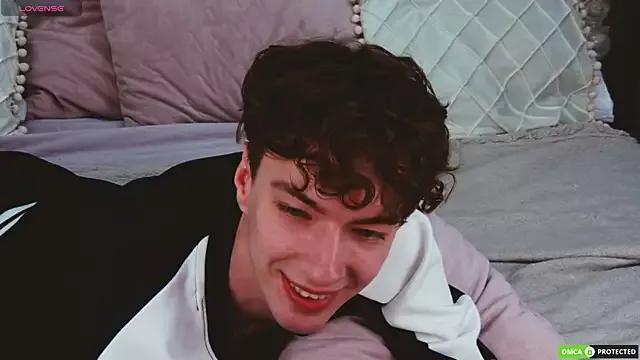 TrevorBenson on StripChat 