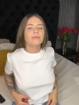 VanessaHart on StripChat 