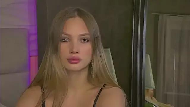 ViolaFlirt on StripChat 