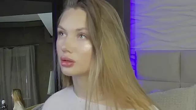 ViolaFlirt on StripChat 