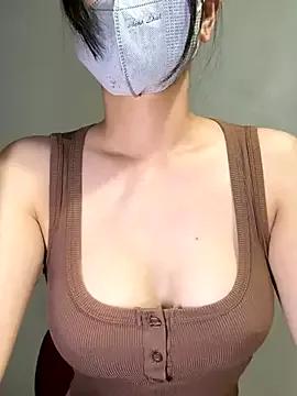 Voyerra_g on StripChat 