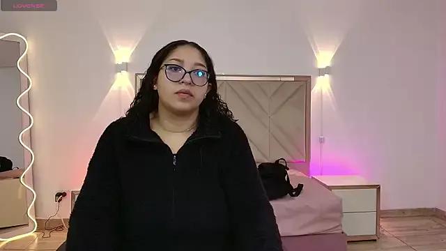 whitney_tay on StripChat 