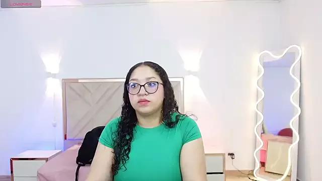 whitney_tay on StripChat 