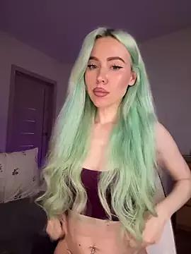 xDinnax on StripChat 