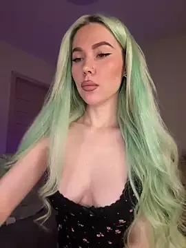 xDinnax on StripChat 