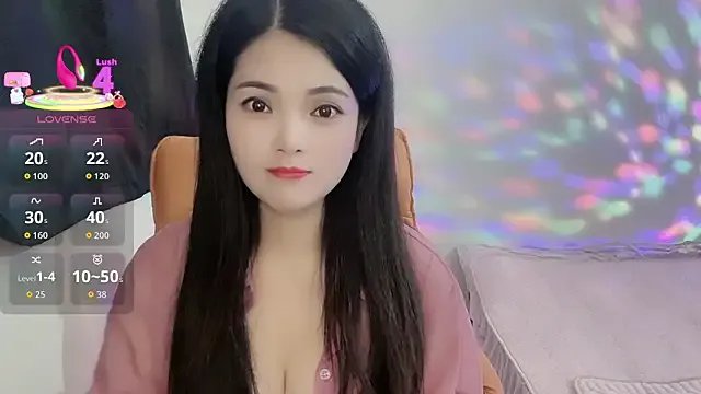 Xiaoxiao-258 on StripChat