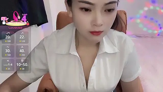 Xiaoxiao-258 on StripChat