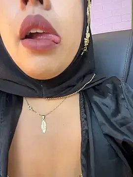 zahra_Jalid from StripChat