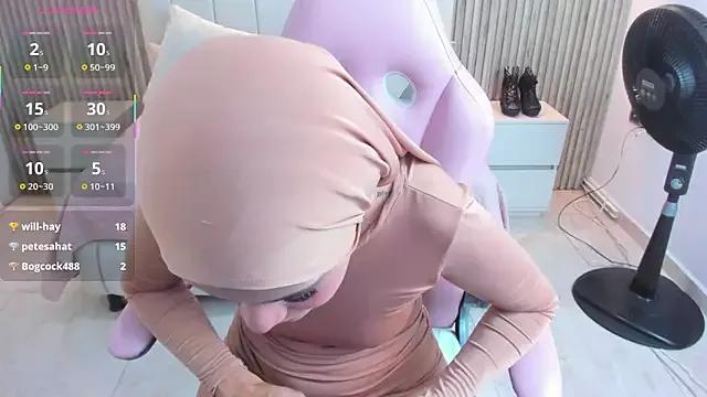 Zulema_hamdi on StripChat 